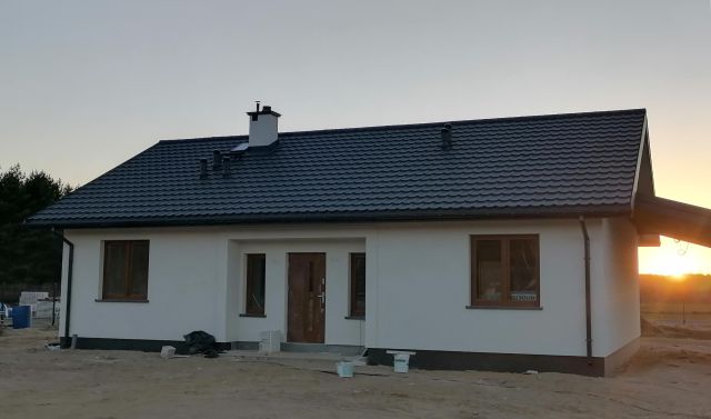 dom wolnostojący, 4 pokoje Pobyłkowo Małe. Zdjęcie 1