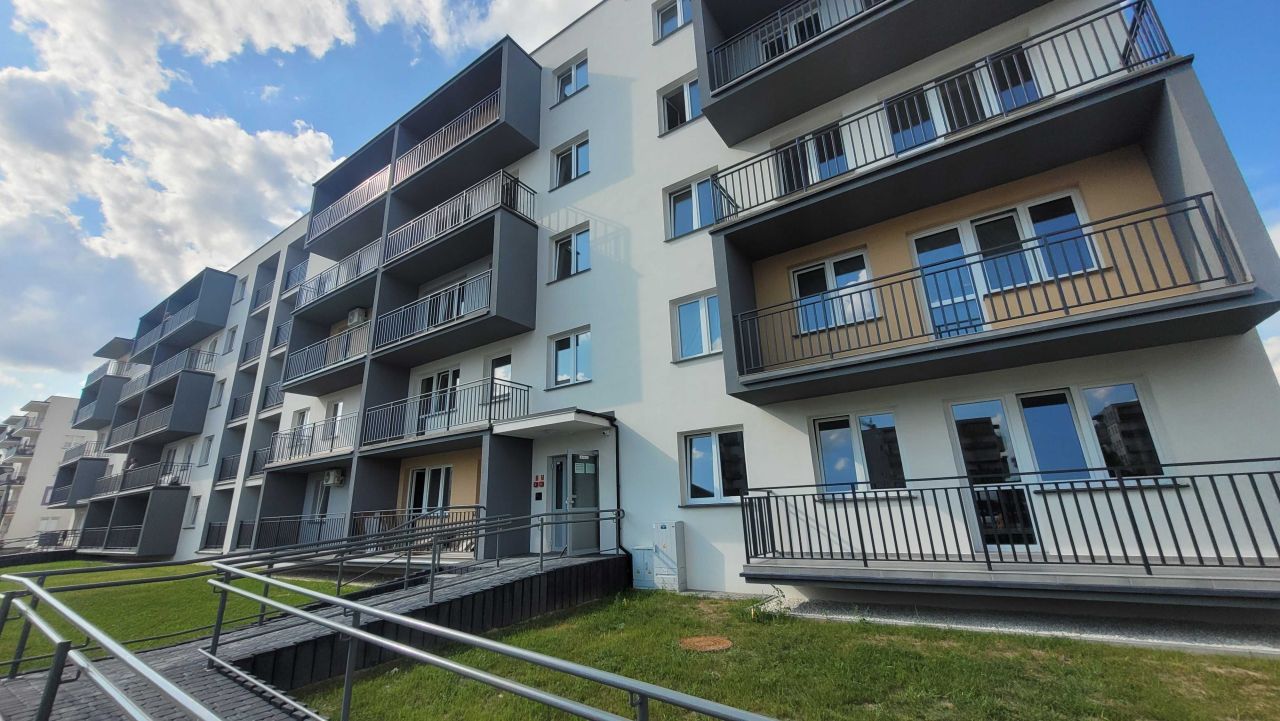 Mieszkanie 3-pokojowe Biała Podlaska, ul. Czesława Wroczyńskiego