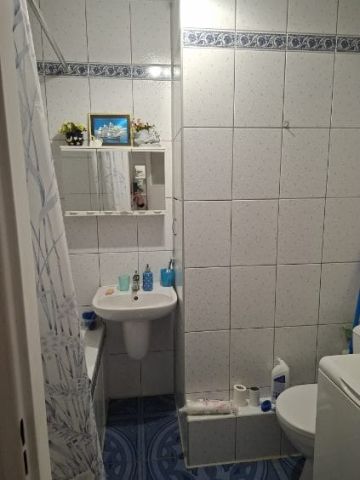 Mieszkanie 1-pokojowe Białobrzegi. Zdjęcie 1