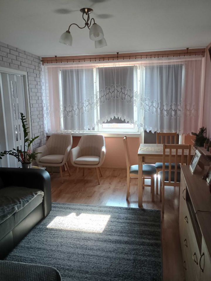 Mieszkanie 4-pokojowe Głowno. Zdjęcie 5