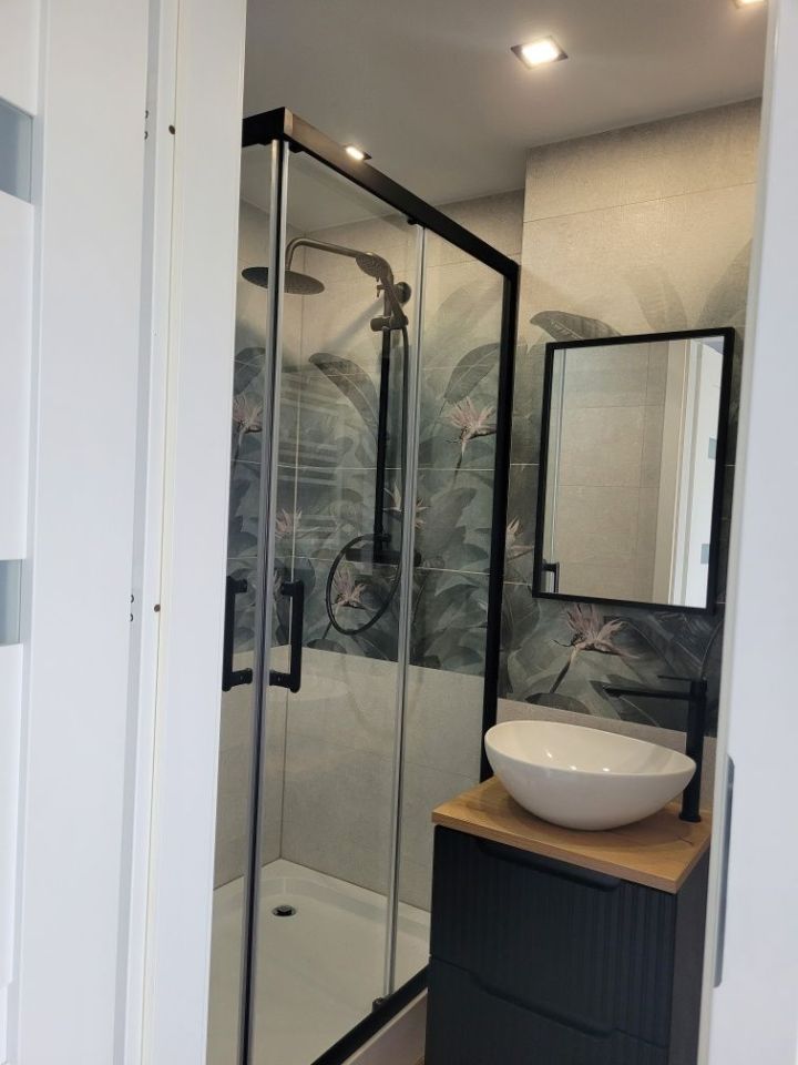 Mieszkanie 3-pokojowe Legnica. Zdjęcie 6