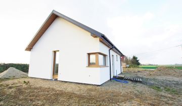 dom wolnostojący, 3 pokoje Juryszewo