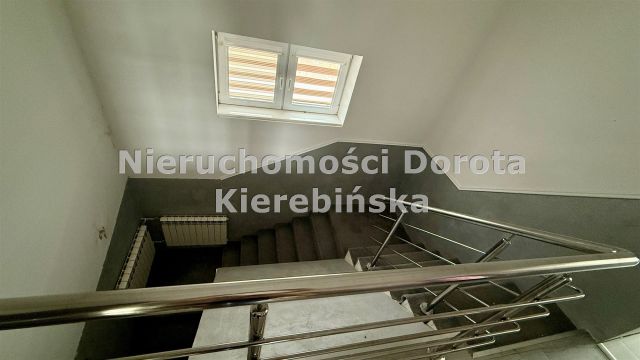 dom wolnostojący, 10 pokoi Tomaszów Mazowiecki. Zdjęcie 23