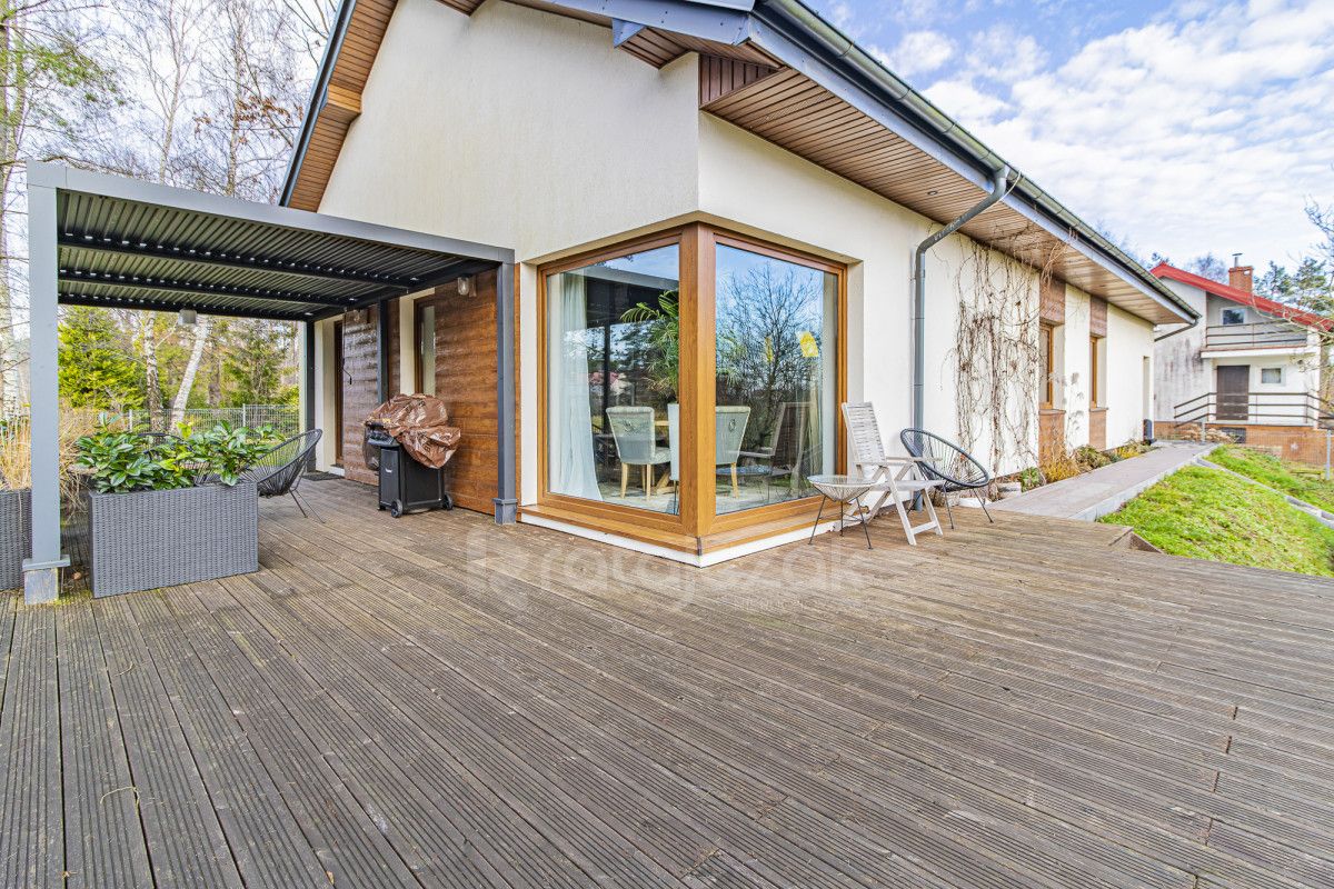 dom wolnostojący, 5 pokoi Kielno, ul. Storczykowa. Zdjęcie 2