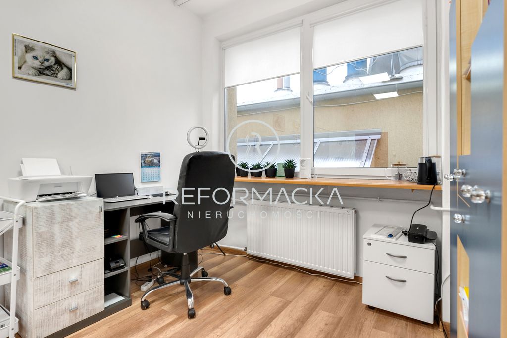 Biuro Rzeszów, al. Tadeusza Rejtana. Zdjęcie 1