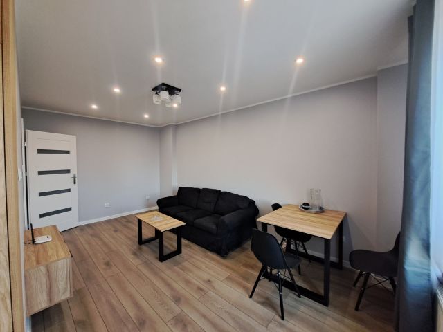 Mieszkanie 2-pokojowe Oleśnica Centrum, ul. gen. Józefa Hallera. Zdjęcie 1