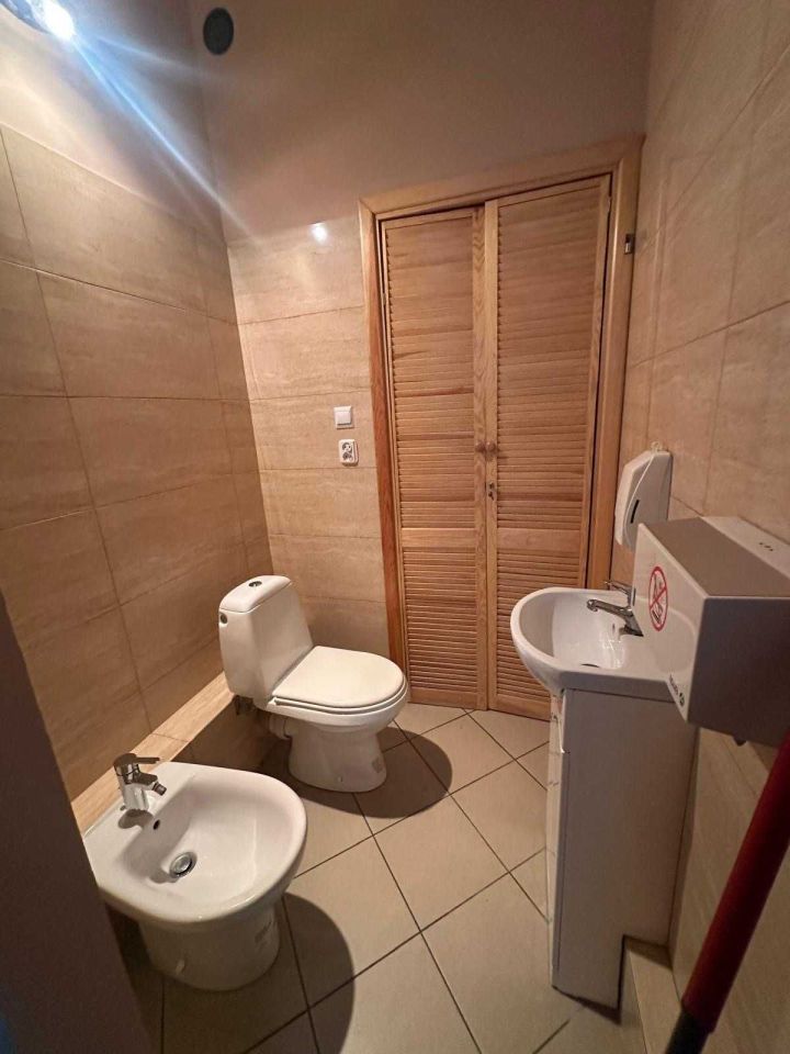 Lokal Gniezno Winiary, os. Władysława Łokietka. Zdjęcie 8