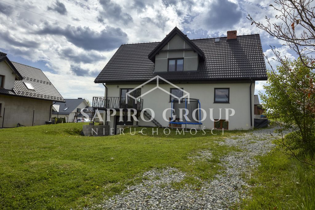 dom wolnostojący, 8 pokoi Zubrzyca Dolna. Zdjęcie 6