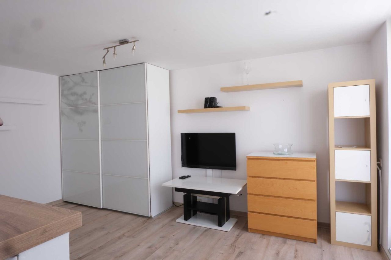 Mieszkanie 1-pokojowe Zgierz. Zdjęcie 1