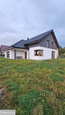 dom wolnostojący, 4 pokoje Mrzezino. Zdjęcie 1