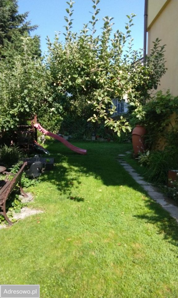 dom wolnostojący, 4 pokoje Kraków Bieżanów, ul. Henryka Hoyera. Zdjęcie 3