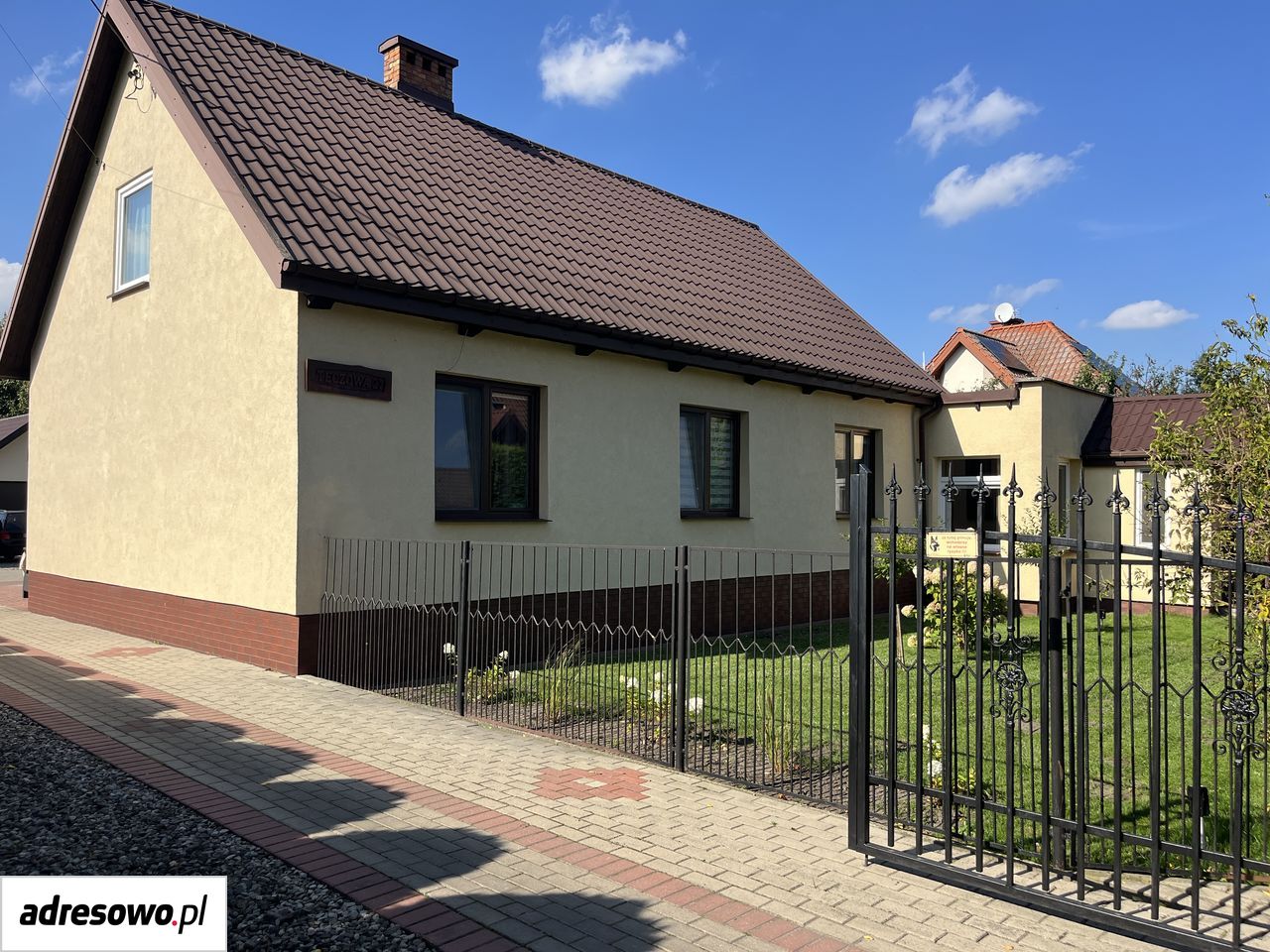 dom wolnostojący, 4 pokoje Jagodne. Zdjęcie 2
