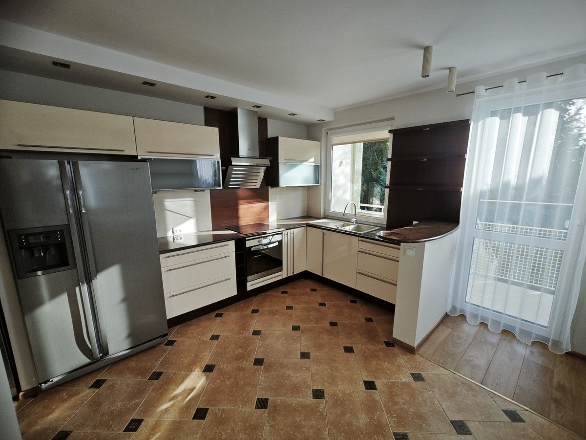 Mieszkanie 3-pokojowe Gdańsk Kokoszki, ul. Różany Stok. Zdjęcie 3