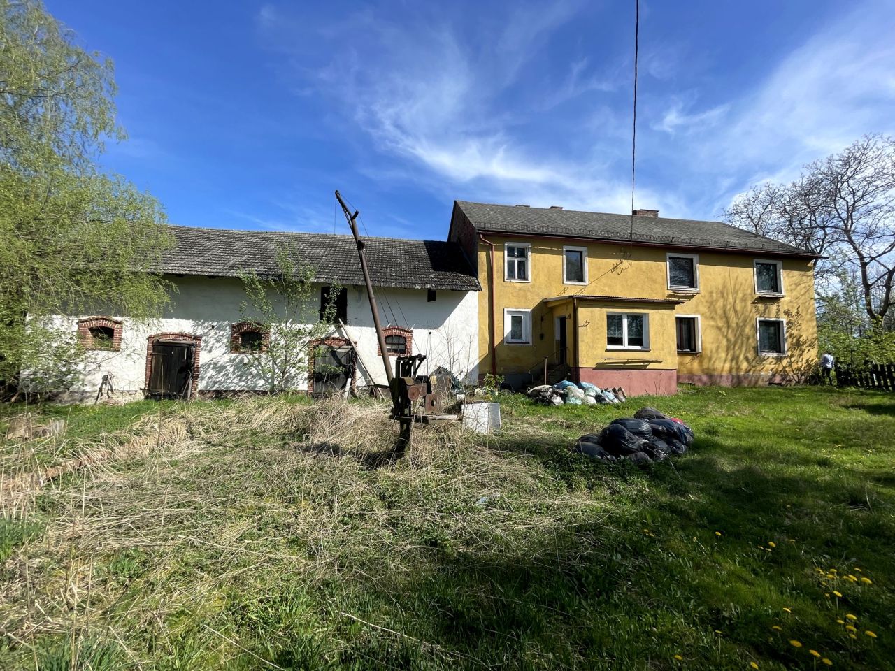 dom wolnostojący, 6 pokoi Niekazanice. Zdjęcie 2