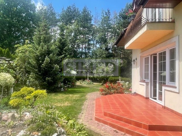 dom wolnostojący, 8 pokoi Łomianki Buraków, ul. Warszawska. Zdjęcie 3