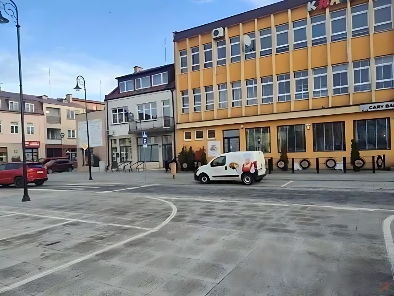 Lokal Płońsk, pl. 15 Sierpnia. Zdjęcie 5