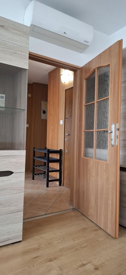 Mieszkanie 3-pokojowe Kraków Czyżyny, os. Dywizjonu 303. Zdjęcie 15