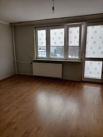 Mieszkanie 2-pokojowe Ożarów. Zdjęcie 1