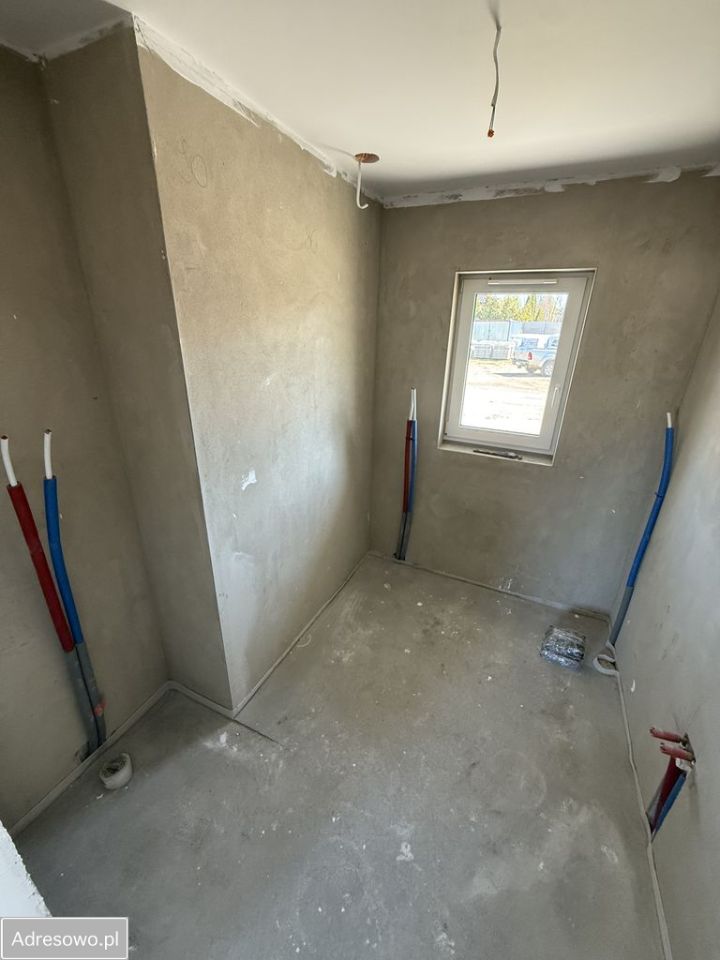 dom wolnostojący, 4 pokoje Różyny. Zdjęcie 6