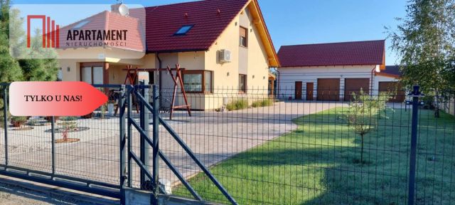 dom wolnostojący, 5 pokoi Gogołowice. Zdjęcie 1