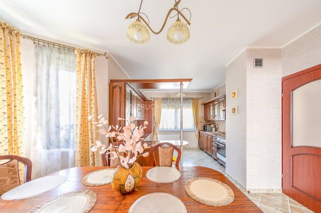 dom wolnostojący, 7 pokoi Brzeg Dolny. Zdjęcie 7