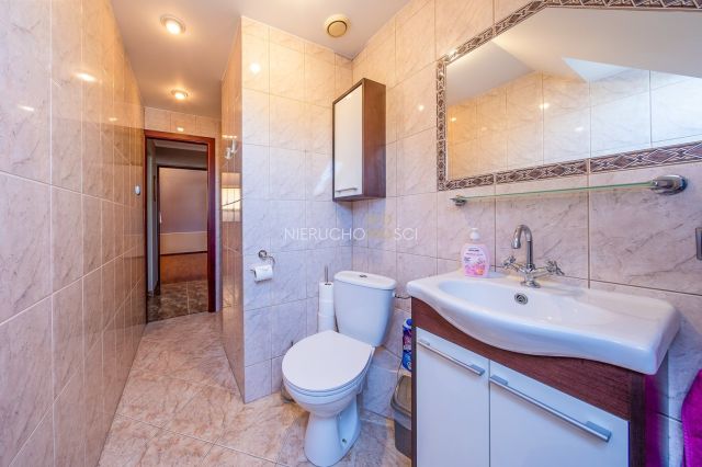 dom wolnostojący, 7 pokoi Brzeg Dolny. Zdjęcie 13