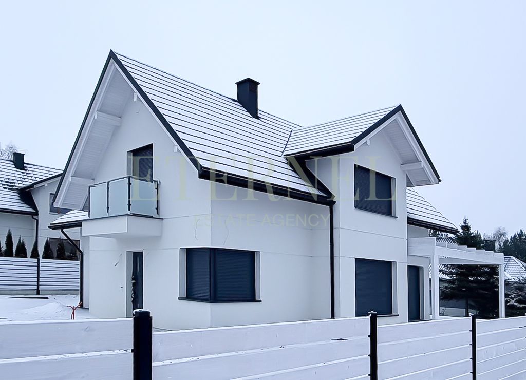 dom wolnostojący, 5 pokoi Brzozówka. Zdjęcie 2