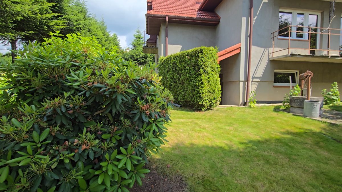 dom wolnostojący, 7 pokoi Grabówki. Zdjęcie 14