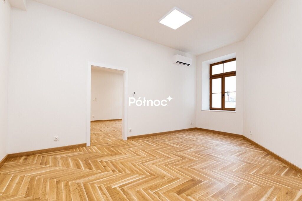 Mieszkanie 5-pokojowe Lublin Śródmieście, ul. Krakowskie Przedmieście. Zdjęcie 4