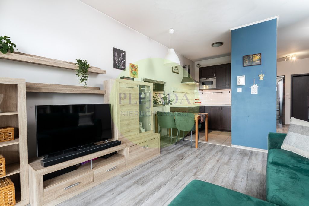 Mieszkanie 3-pokojowe Warszawa Ursus, ul. Elżbiety Rakuszanki. Zdjęcie 2