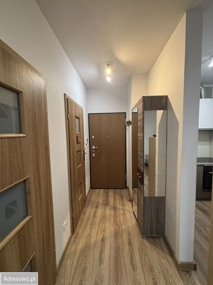 Mieszkanie 2-pokojowe Kraków Czyżyny, ul. Mariana Markowskiego. Zdjęcie 2