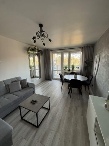 Mieszkanie 3-pokojowe Lwówek Śląski Płakowice, ul. Nowy Świat. Zdjęcie 1