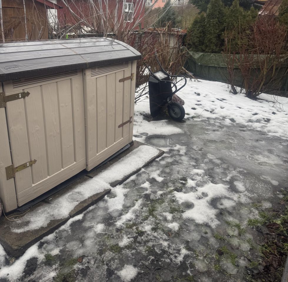 dom letniskowy Kraków Śródmieście, ul. Praska. Zdjęcie 15