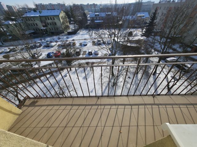 Mieszkanie 3-pokojowe Kielce, ul. Karczówkowska. Zdjęcie 8