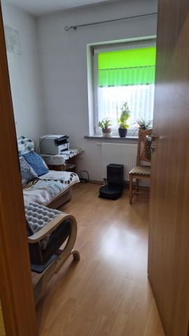 dom wolnostojący, 8 pokoi Bukowina Sycowska. Zdjęcie 12
