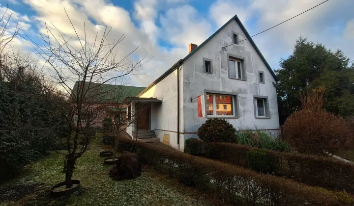 dom wolnostojący, 7 pokoi Oława, ul. Lipowa