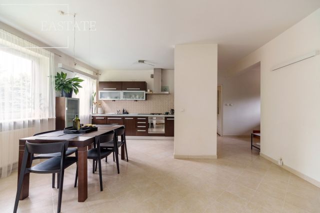 dom wolnostojący, 6 pokoi Wołomin, ul. Kiejstuta. Zdjęcie 4