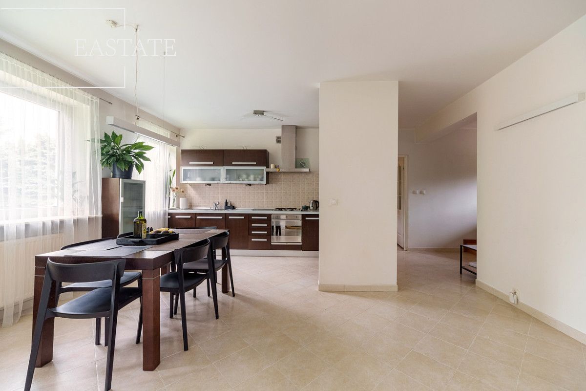 dom wolnostojący, 6 pokoi Wołomin, ul. Kiejstuta. Zdjęcie 4