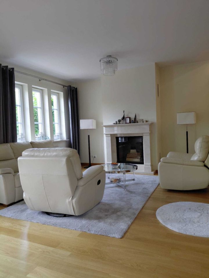 dom szeregowy Józefosław, ul. Bretanii. Zdjęcie 4