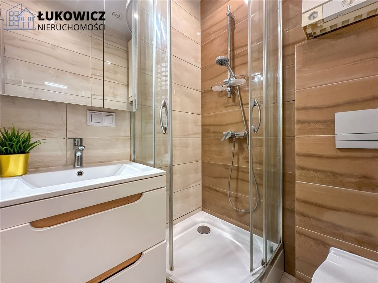 Mieszkanie 2-pokojowe Bielsko-Biała. Zdjęcie 8