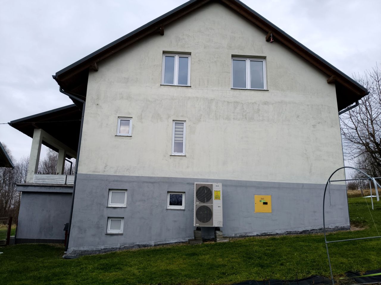 dom wolnostojący, 3 pokoje Cierpisz. Zdjęcie 10