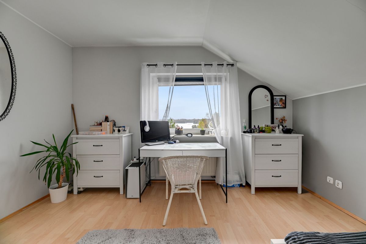 dom wolnostojący, 5 pokoi Dobrzewino, ul. Pogodna. Zdjęcie 9