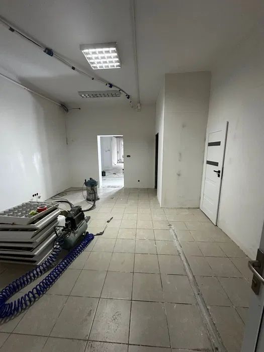 Lokal Tarnobrzeg, pl. Bartosza Głowackiego. Zdjęcie 7