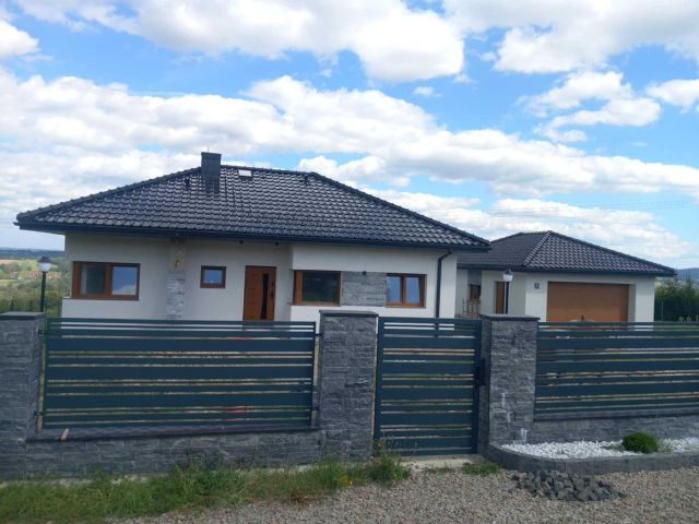 dom wolnostojący Radocza. Zdjęcie 1