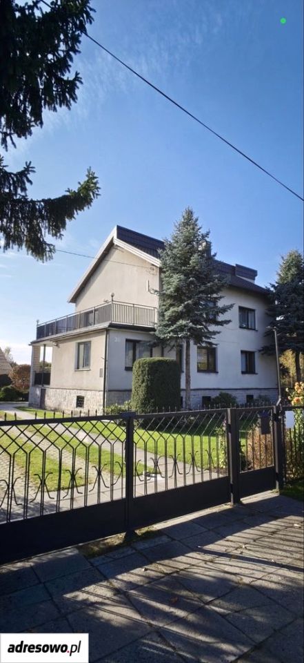 dom wolnostojący, 10 pokoi Łódź Kochanówka, ul. Wronia. Zdjęcie 2