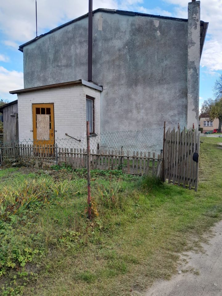 dom wolnostojący, 3 pokoje Dobiegniew, ul. Obrońców Pokoju