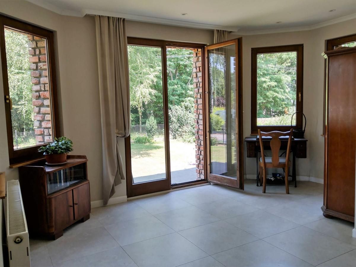 dom wolnostojący, 6 pokoi Magdalenka, ul. Grójecka. Zdjęcie 3