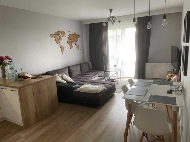 Mieszkanie 3-pokojowe Rzeszów Zwięczyca, ul. Solidarności. Zdjęcie 1