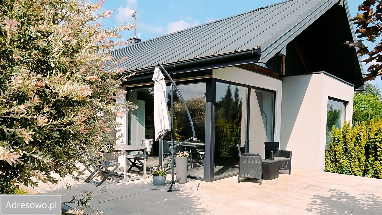 dom wolnostojący, 4 pokoje Pabianice. Zdjęcie 8