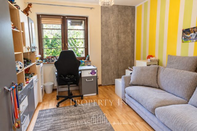dom wolnostojący, 7 pokoi Bramki, ul. Długa. Zdjęcie 12